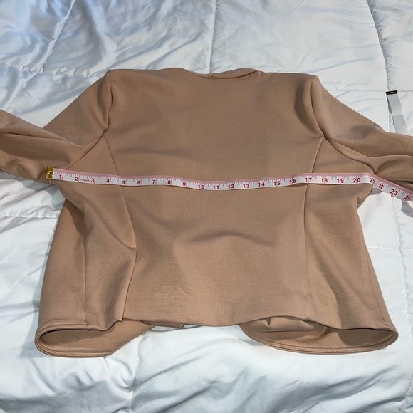 WOMEN'S Carolina belle open front blazer NWT Large - Picture 5 of 7